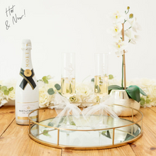 Load image into Gallery viewer, Pearl Custom text Personalised Champagne flute glasses